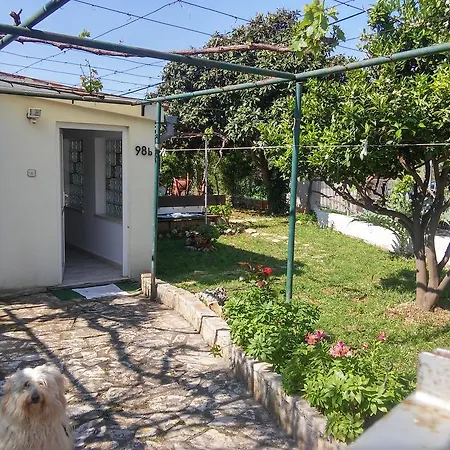 בית נופש Kuca Za Odmor Tanja פרמנטורה