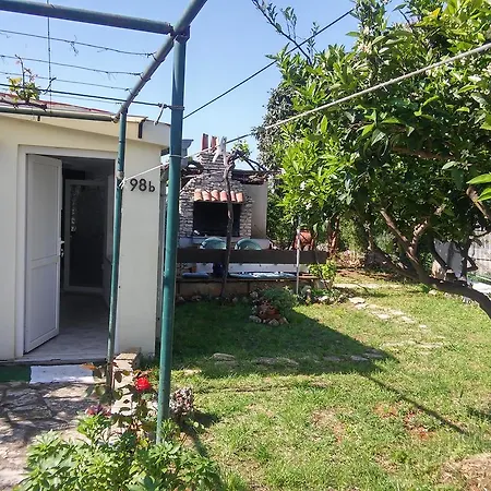 בית נופש Kuca Za Odmor Tanja פרמנטורה